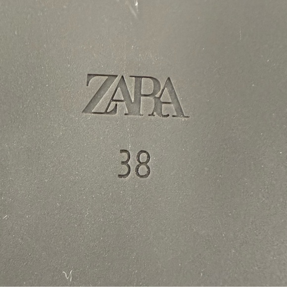 Zara split suede sandals with toe post+metal embellishment 38 - Picture 7 of 8